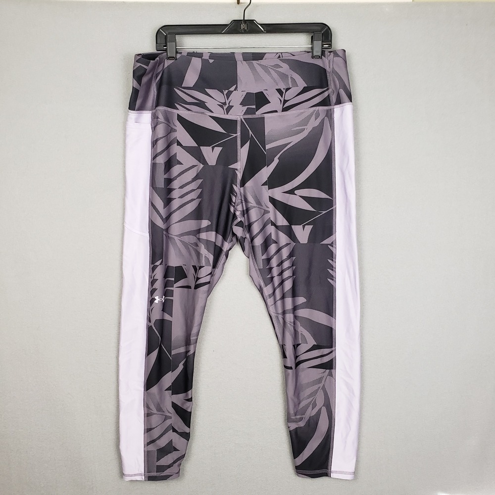 Under Armour Size 2X Athletic Ankle Leggings Gray Palm Print White Track Stripe